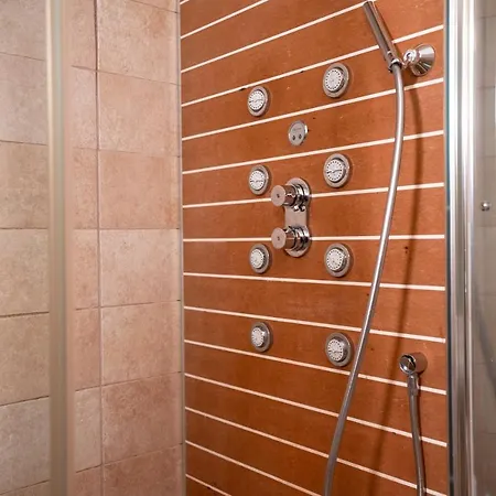 D'anzi فندق مبيت وإفطار