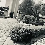 D'anzi Bed & Breakfast