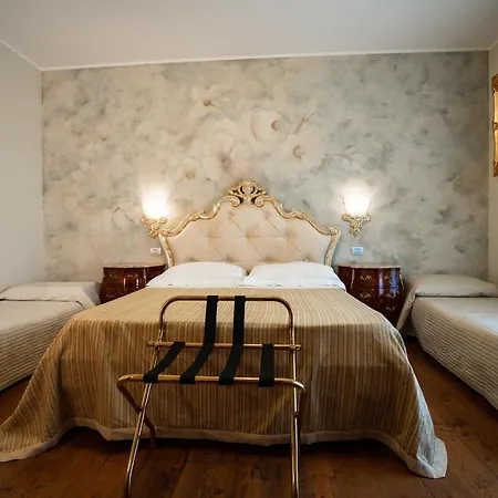 D'anzi Bed and breakfast 4*